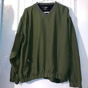 vintage Golf pull over with removable sleeves and zip up pockets